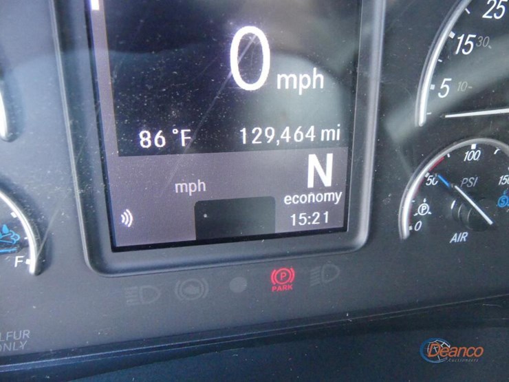 2025-freightliner-cascadia-116-image-18