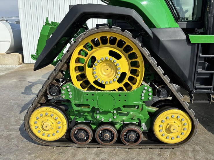 2023-john-deere-8rx-370-image-49