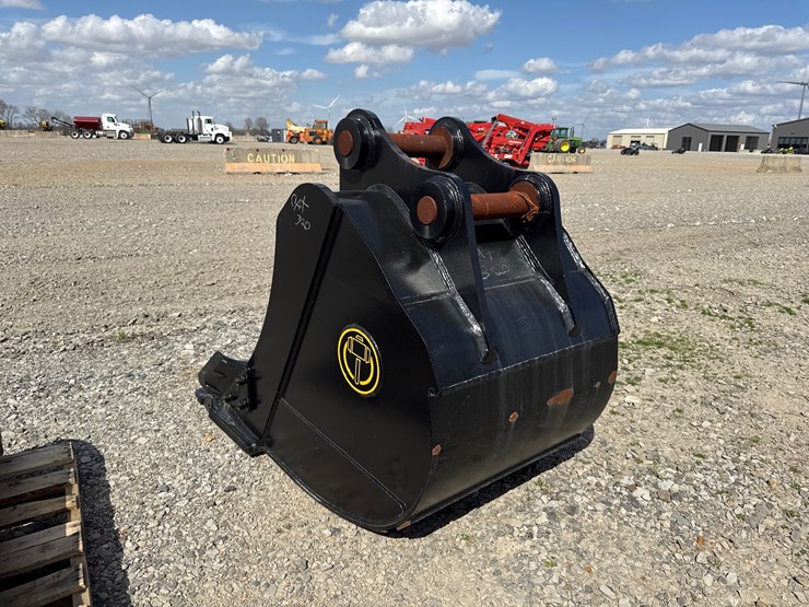 caterpillar-320-image-4