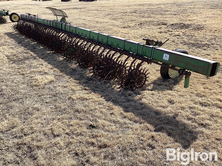 john-deere-30-image-5