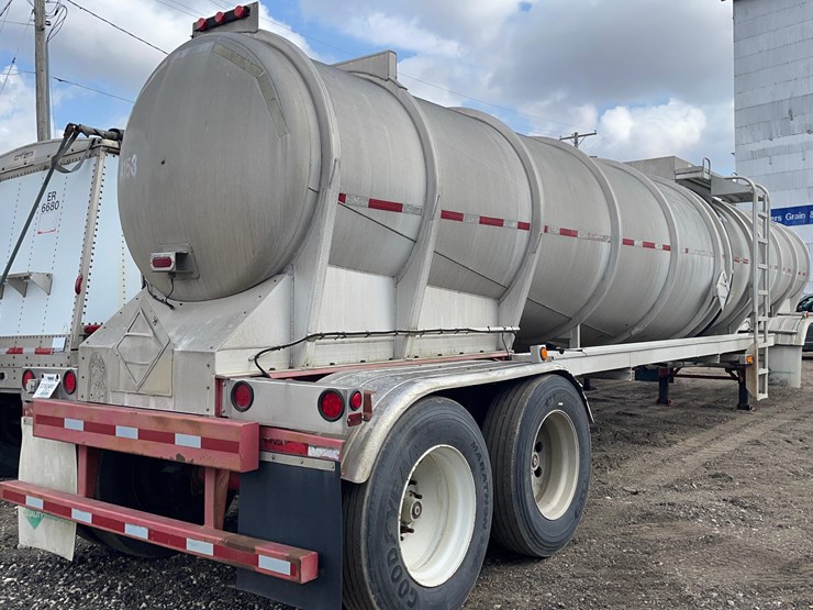 tag-#286,-2001-brenner-7500-gal-alum-tanker-image-7