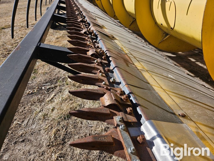 2009-new-holland-74c-image-14