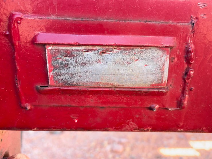 anhydrous-tank-with-trailer-image-12