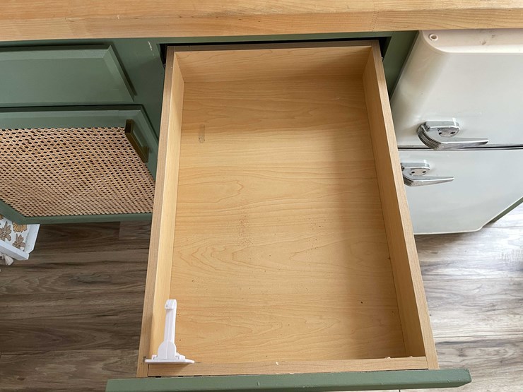 #1435-•-1978-airstream-land-yacht-31'---fully-remodeled,-road-ready-(has-wi-title)-(of)-image-77