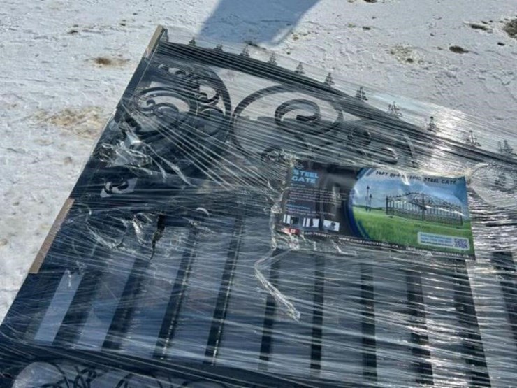 unused-(1)-set-of-greatbear-14-ft-dual-swing-image-7