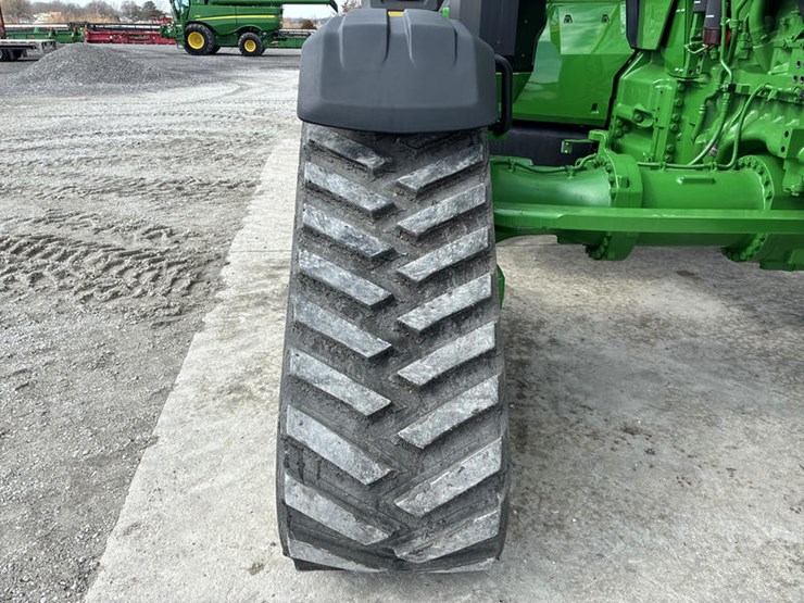 2024-john-deere-8rx-410-image-46