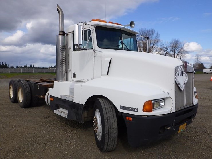 1987-kenworth-t600-image-3