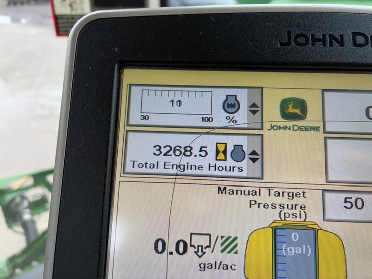 2015-john-deere-r4038-image-86