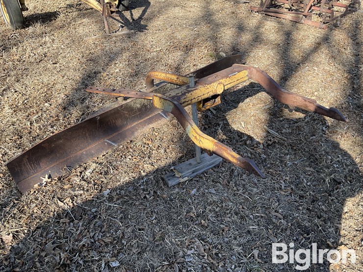 international-8-image-3