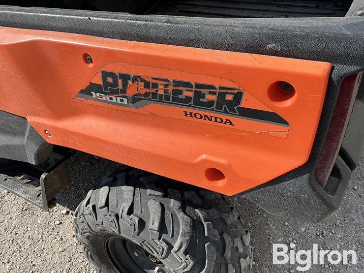 2016-pioneer-1000-image-15