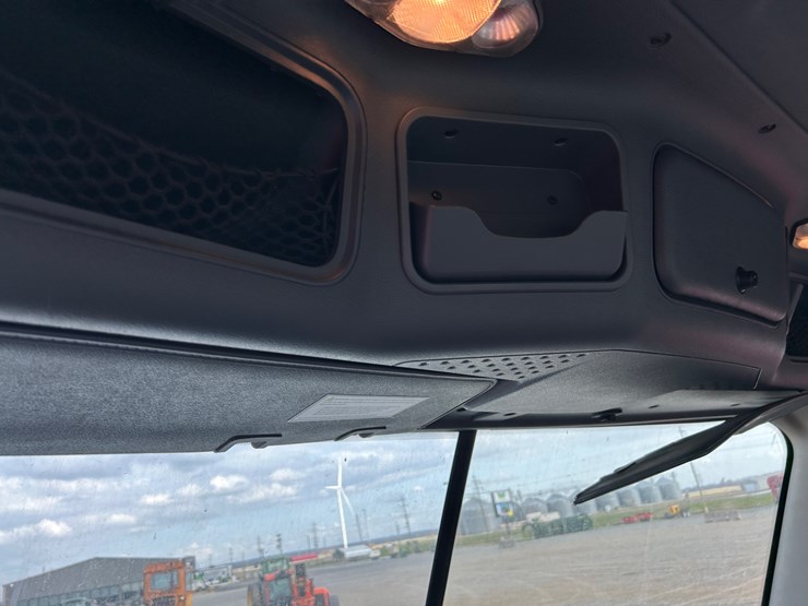 #37236-•-2016-freightliner-cascadia-t/a-daycab-truck-tractor-3akjgedv4gdhc4172-inv#-37236-image-50