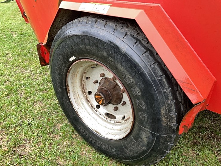 tag-#268,-feed-wagon-image-6