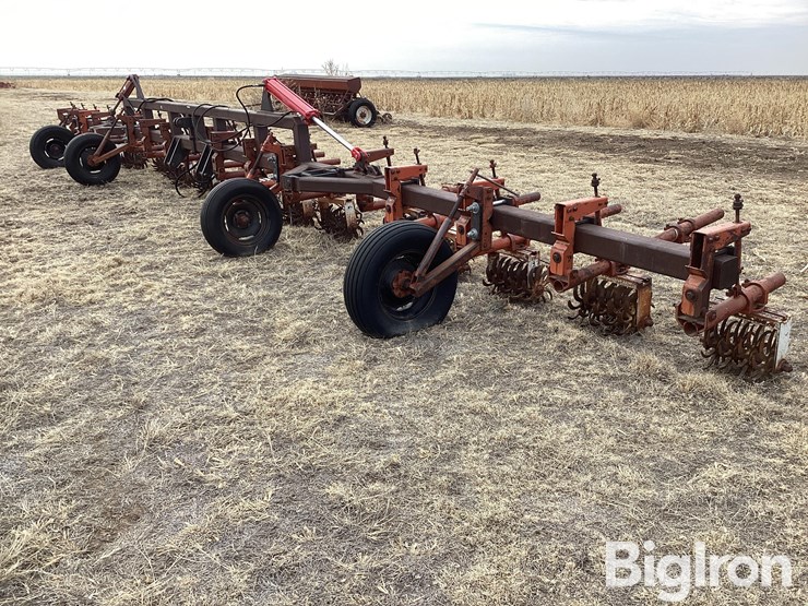 lilliston-40’-17r15-cultivator-image-1