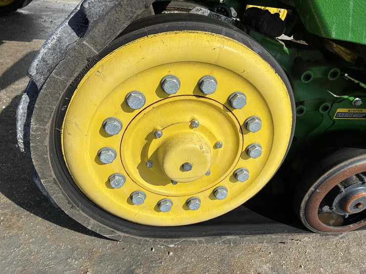 2023-john-deere-8rx-370-image-43