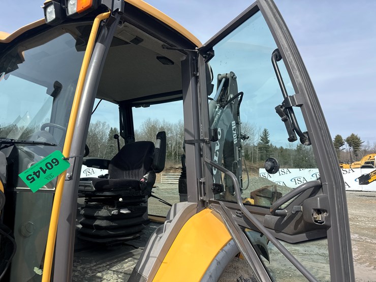 2012-volvo-bl70b-image-97