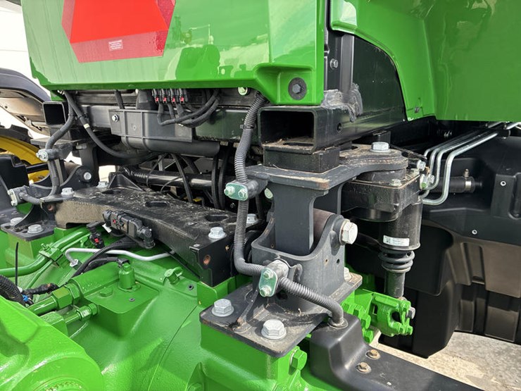 2024-john-deere-8rx-410-image-28