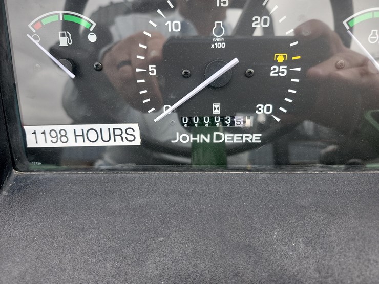 2011-john-deere-5045e-image-20