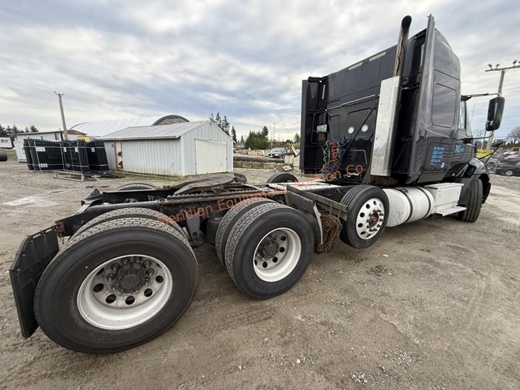 2017-international-prostar-image-8