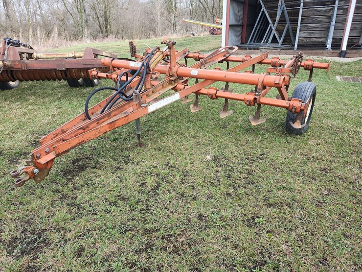 tag-#132,-10'-ac-field-cultivator-image-1