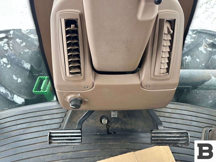 2005-john-deere-9320-image-100