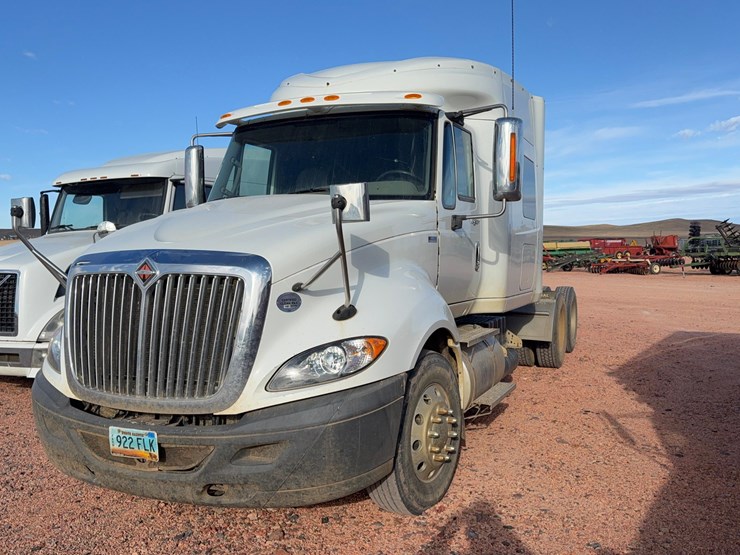 2012-international-prostar-image-1