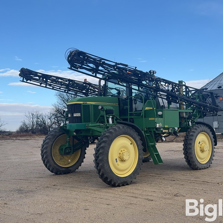 2004 JOHN DEERE 4710