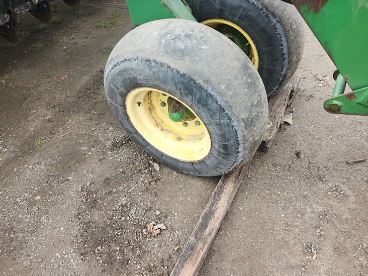 john-deere-1560-image-13