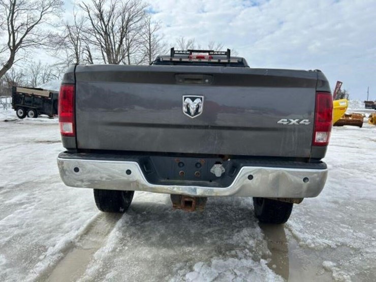 2014-ram-2500-hd-image-5