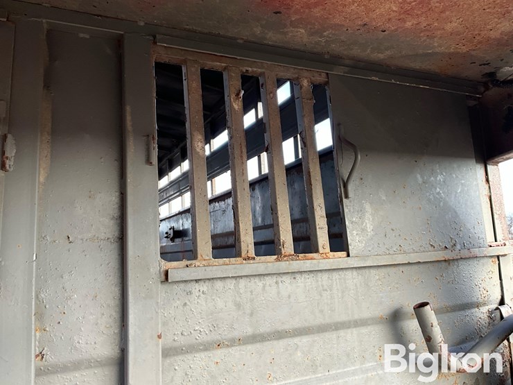 1991-titan-20-image-15