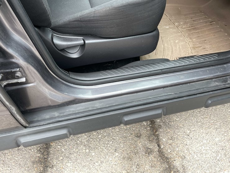 2011-ford-escape-image-55