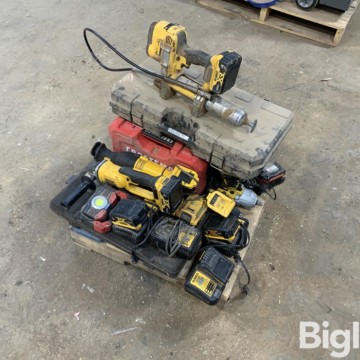 Dewalt Hand Tools & Supplies