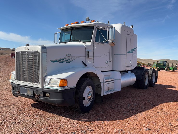 1993-peterbilt-377-image-87