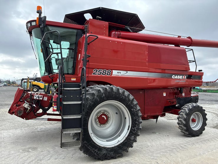 2008-case-ih-2588-image-11
