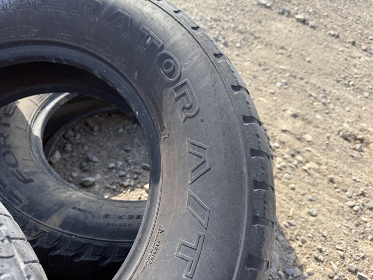 #5035-•-lot-of-(3)-miscellaneous-tires-inv#-5035-image-10