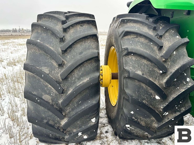 2011-john-deere-9530-image-111