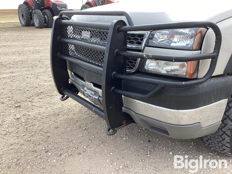 2005-chevrolet-2500hd-image-9