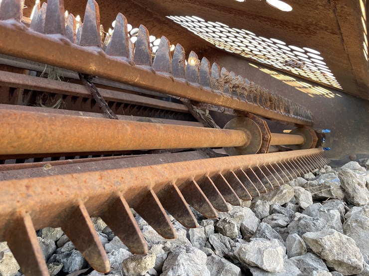 #6093-•-universal-mount-bobcat-lr6b-landscape-rake-image-4