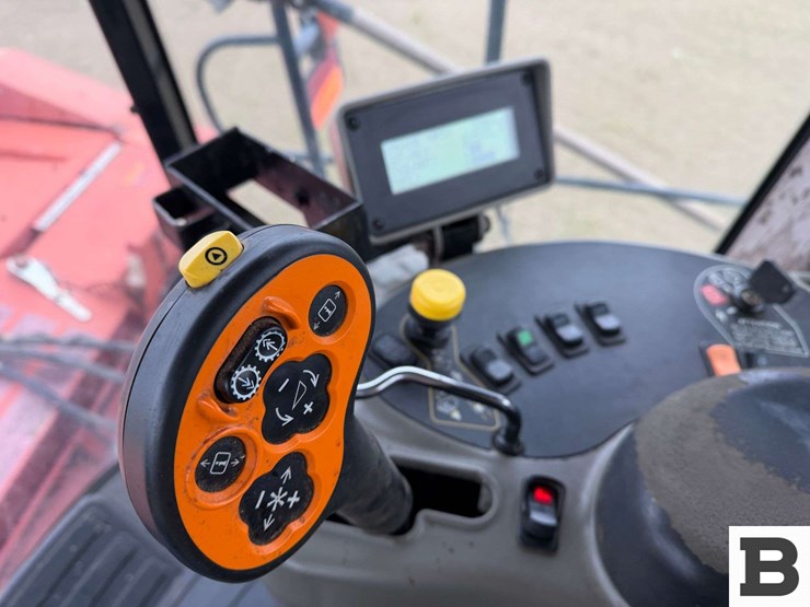 2009-case-ih-wd1903-image-47