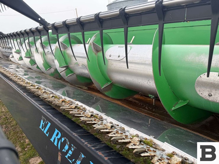 john-deere-635f-image-22