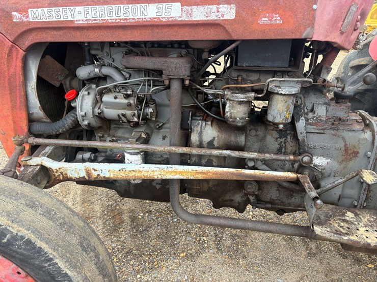 massey-ferguson-35-image-20