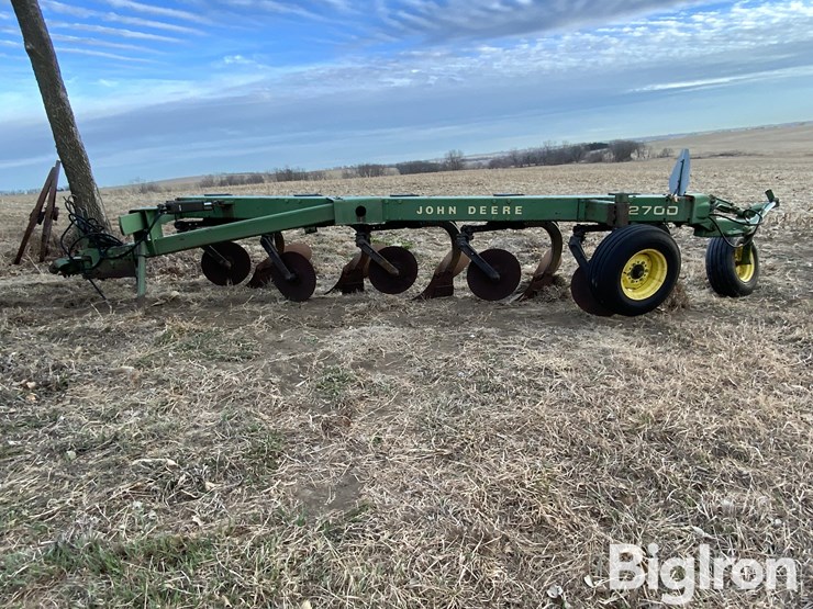 john-deere-5-image-8