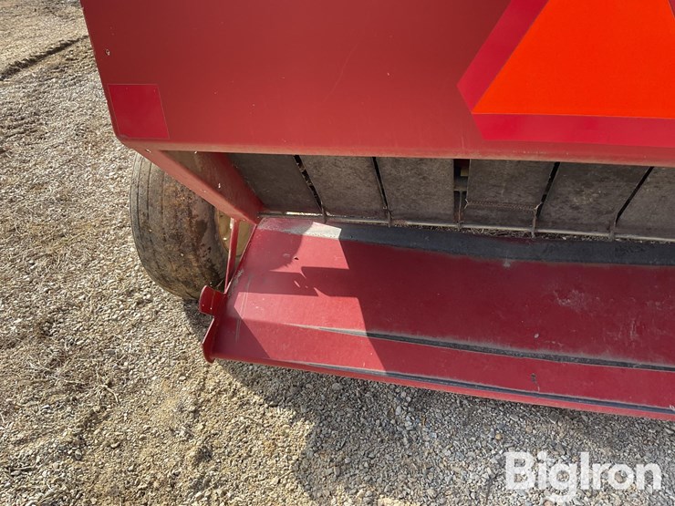 1997-new-holland-664-image-14