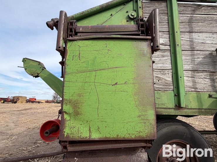 john-deere-112-image-15