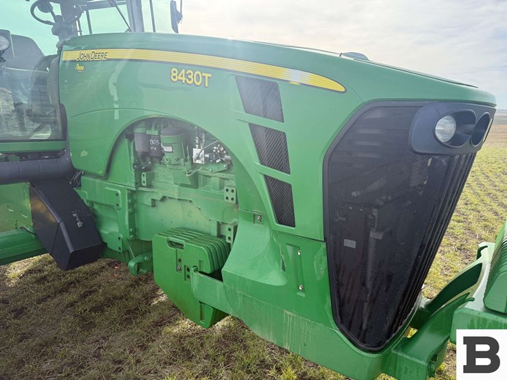 2009-john-deere-8430t-image-67