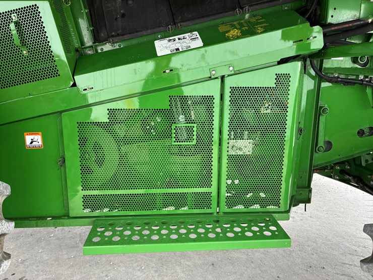 2014-john-deere-s660-image-48