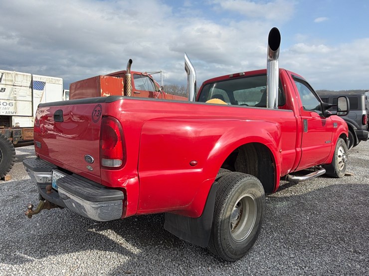 2003-ford-f350-xlt-image-3
