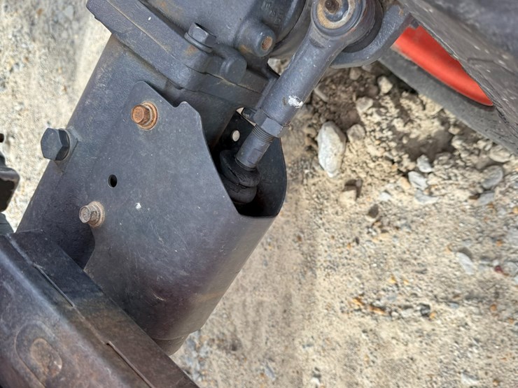 kubota-l4701-image-37