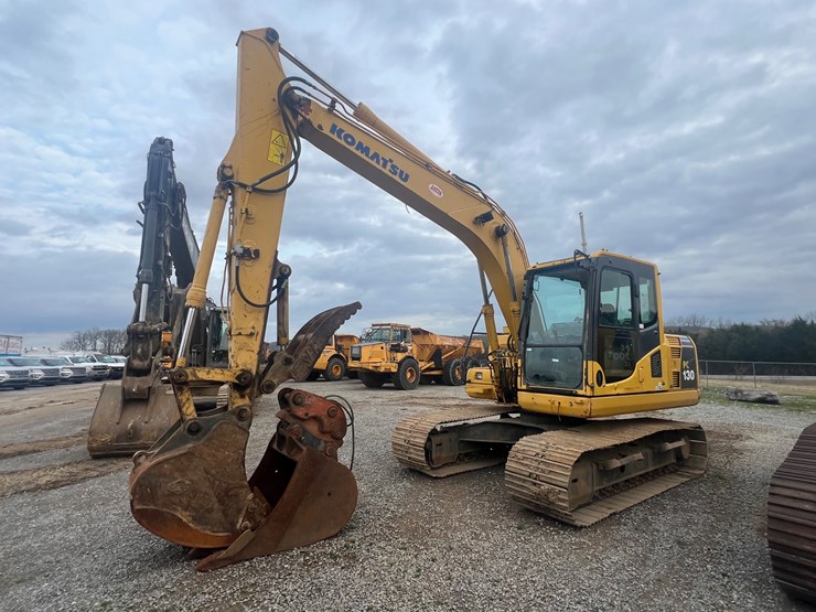 2011-komatsu-pc130-8-image-1