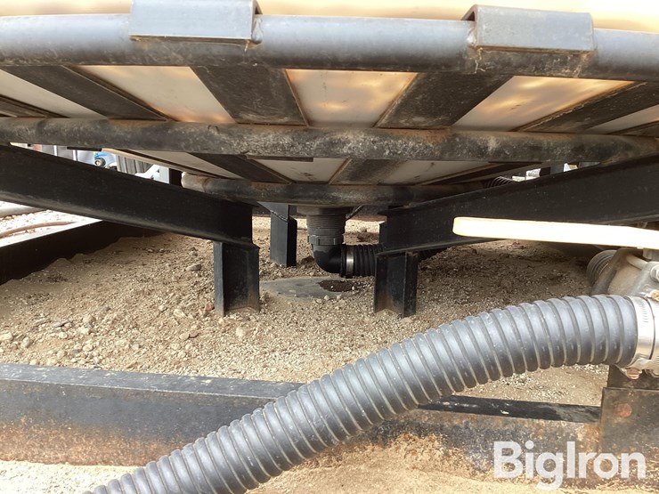 wylie-6000-gallon-double-cone-nurse-tank-trailer-image-12