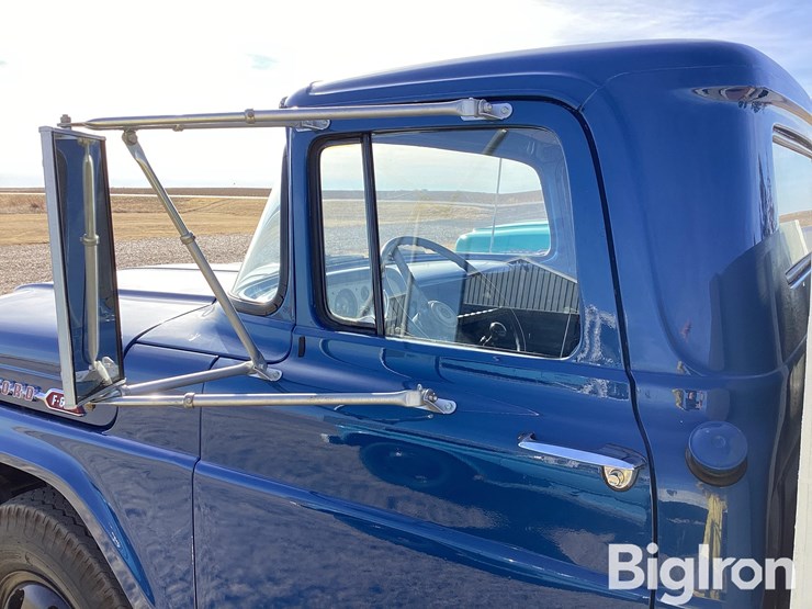 1960-ford-f600-image-18